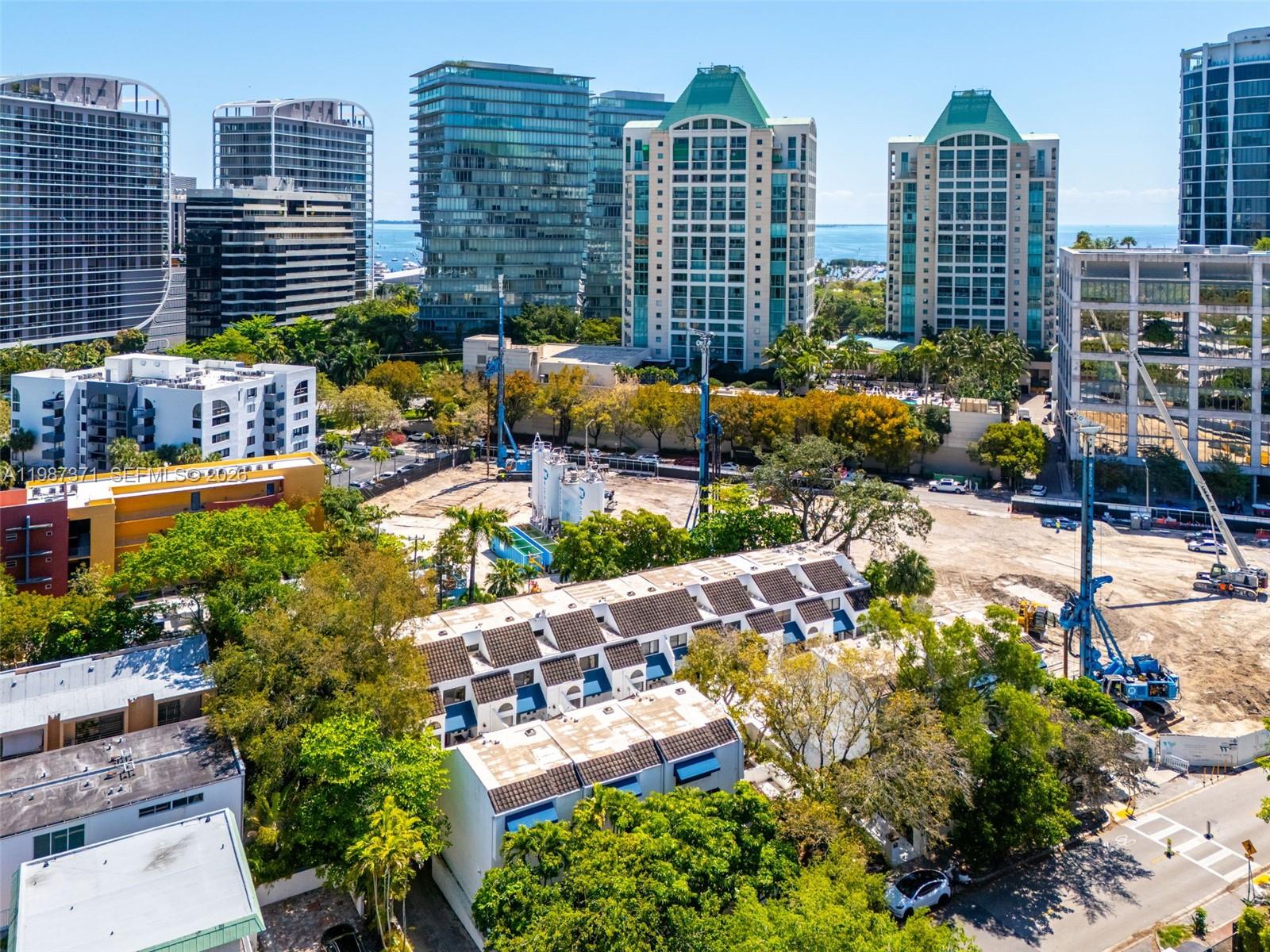 3237 Mary Street, Unit 6 Miami, FL 33133 - Photo 43 of 54 a city view