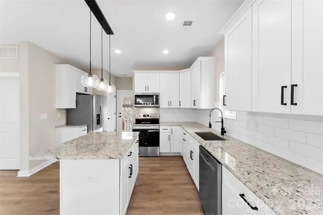 $299,900 | 906 Brunett Avenue, Gastonia, NC 28052