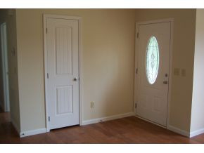 243 Fairridge Road Johnson City, TN 37604 - Photo 8 of 12 LIVING ROOM