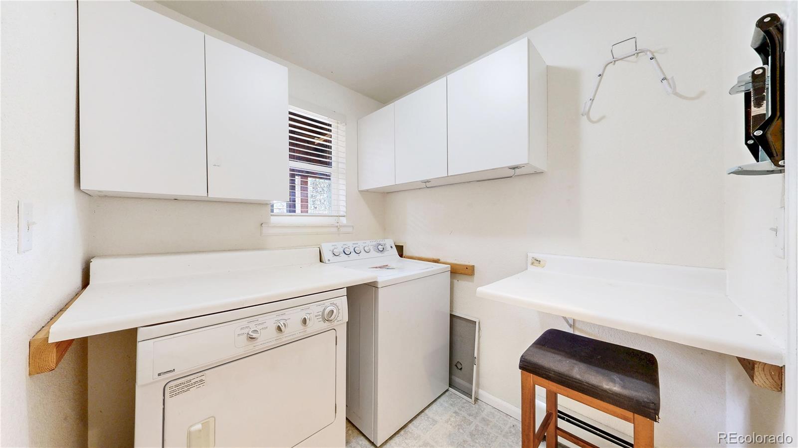 28730 Mountain View Road Conifer, CO 80433 - Photo 19 of 50