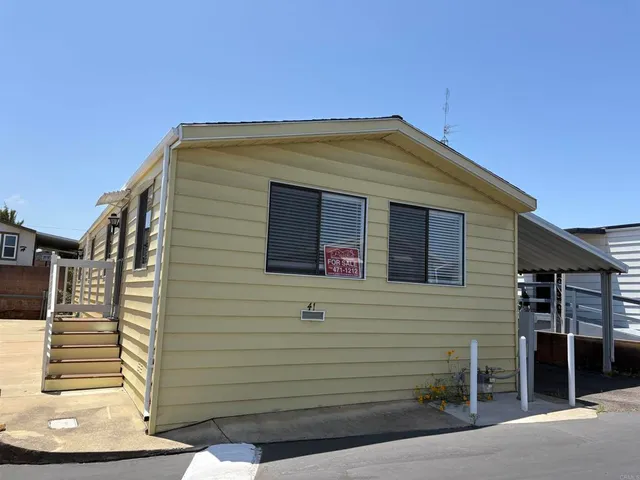 $325,500 | 41 Hummingbird Lane, Oceanside, CA 92057