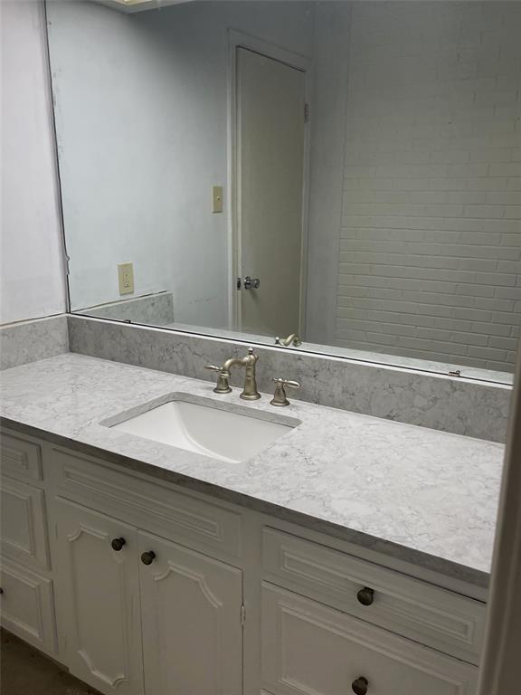 8418 Creswell Road Shreveport, LA 71106 - Photo 9 of 31 View 1