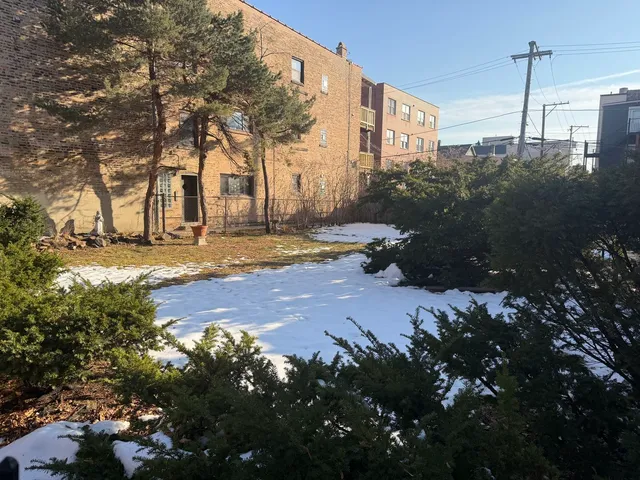 $2,000,000 | 1041 West Polk Street, Chicago, IL 60607