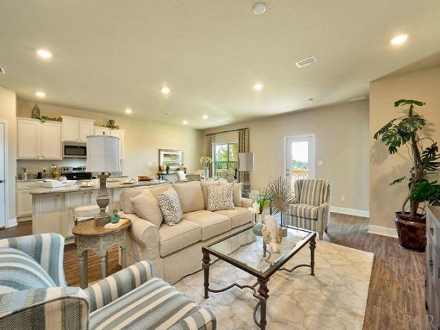 7943 Burnside Loop Pensacola, FL 32526 - Photo 10 of 25 Staged Model Home
