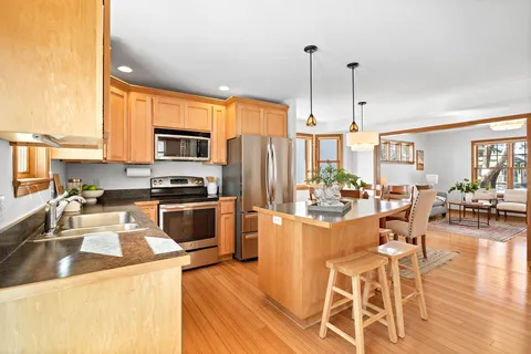 $625,000 | 4143 Nokomis Avenue, Minneapolis, MN 55406