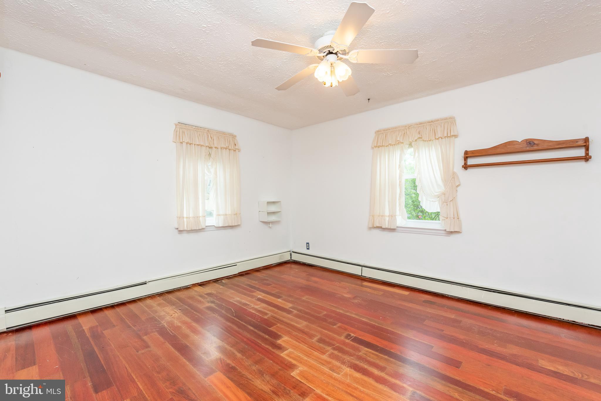 318 Upland Road Baltimore, MD 21208 - Photo 13 of 28 Gallery Image 13