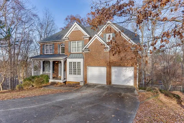 $450,000 | 682 Montglade Court, Suwanee, GA 30024