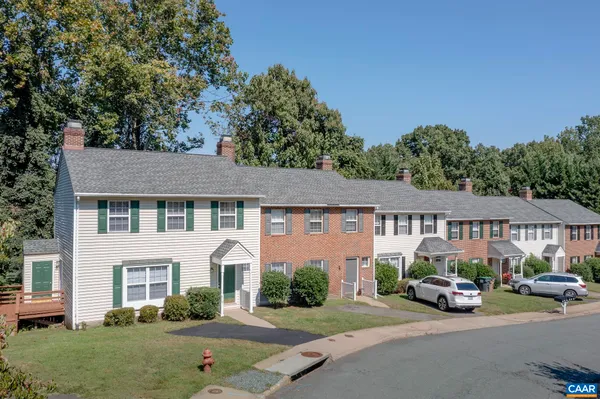 $349,000 | 106 Brandywine Court, Unit 106, Charlottesville, VA 22901