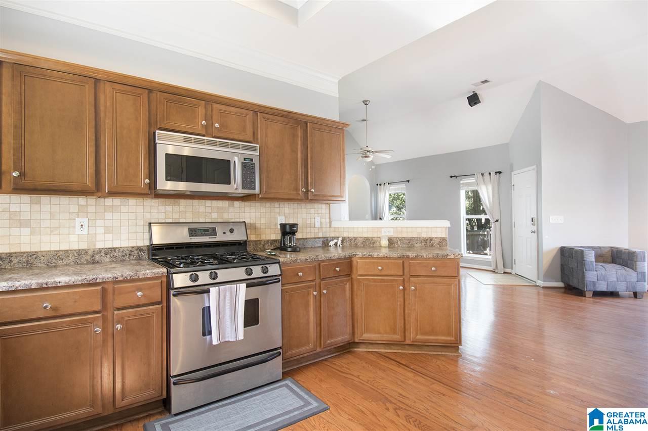 302 High Ridge Court Pelham, AL 35124 - Photo 10 of 22