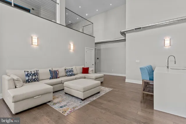 $450,000 | 1526 Ridge Avenue, Unit 4, Philadelphia, PA 19130