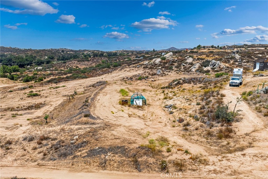 41720 Oak Canyon Road Hemet, CA 92544 - Photo 14 of 30