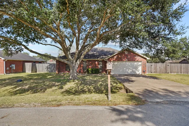$255,000 | 3089 County Road 855C, Alvin, TX 77511