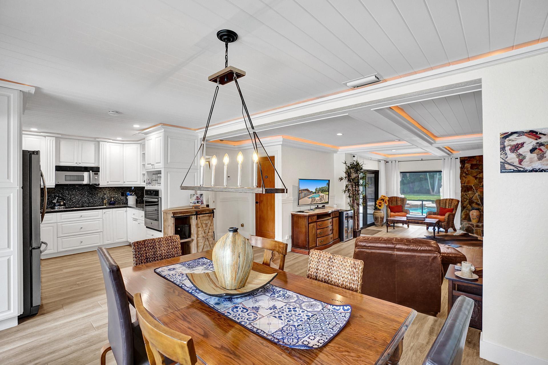 5612 Harding Street Hollywood, FL 33021 - Photo 10 of 59 DSC02350