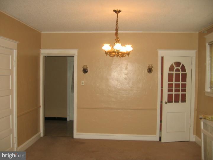 139 Wellington Road Upper Darby, PA 19082 - Photo 5 of 12