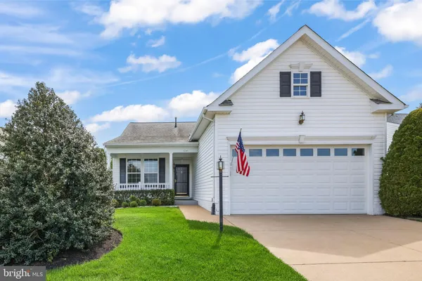 $565,000 | 4046 Lunar Eclipse Drive, Dumfries, VA 22025