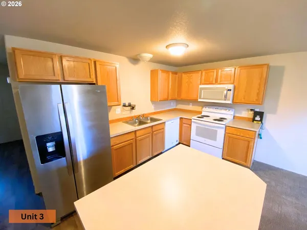 $1,199,000 | 2531 Northwest Cedar Avenue, Unit 14, Redmond, OR 97756
