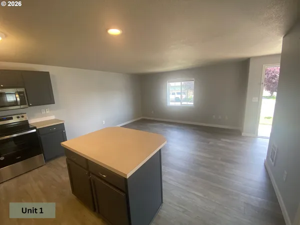 $1,199,000 | 2531 Northwest Cedar Avenue, Unit 14, Redmond, OR 97756