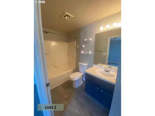 $1,199,000 | 2531 Northwest Cedar Avenue, Unit 14, Redmond, OR 97756
