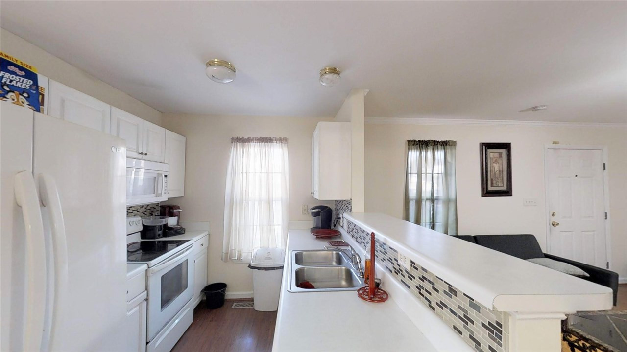 1305 Swingline Way Raleigh, NC 27610 - Photo 4 of 8 Photo 4