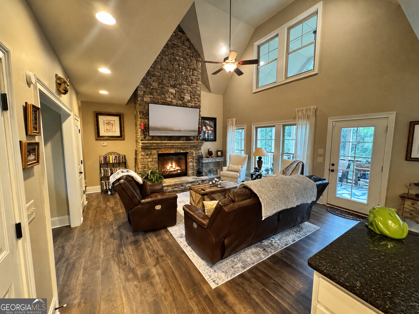 63 Timber Ridge Drive Toccoa, GA 30577 - Photo 9 of 59
