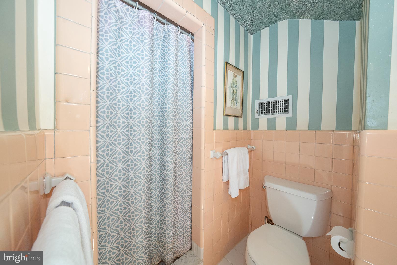 519 Mercer Road Merion Station, PA 19066 - Photo 14 of 56