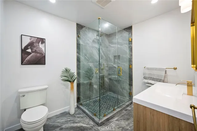 $1,799,000 | 12520 Gilmore Avenue, Los Angeles, CA 90066