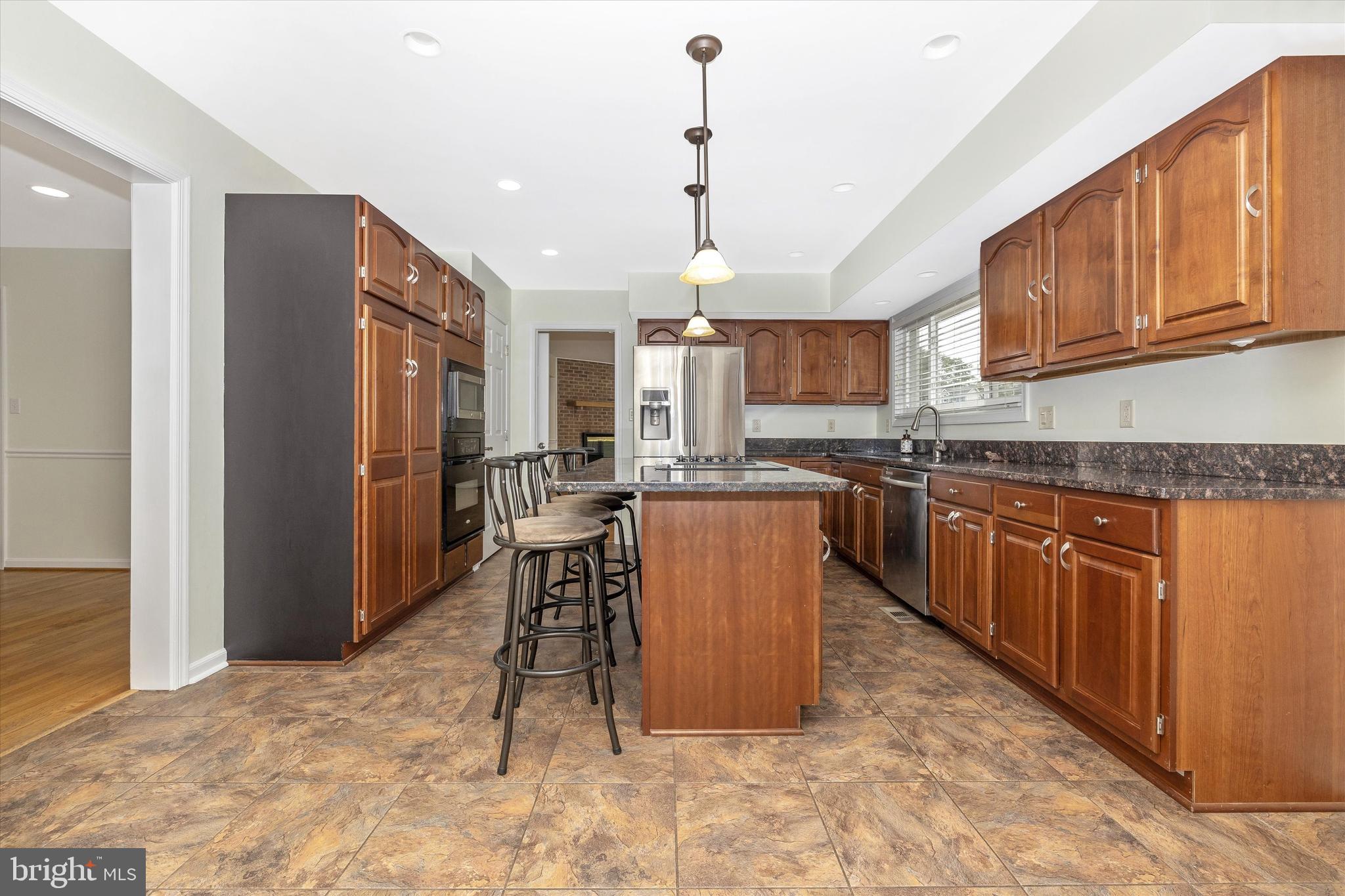 3245 Bullfrog Road Taneytown, MD 21787 - Photo 15 of 66 Kitchen with SS Appliances