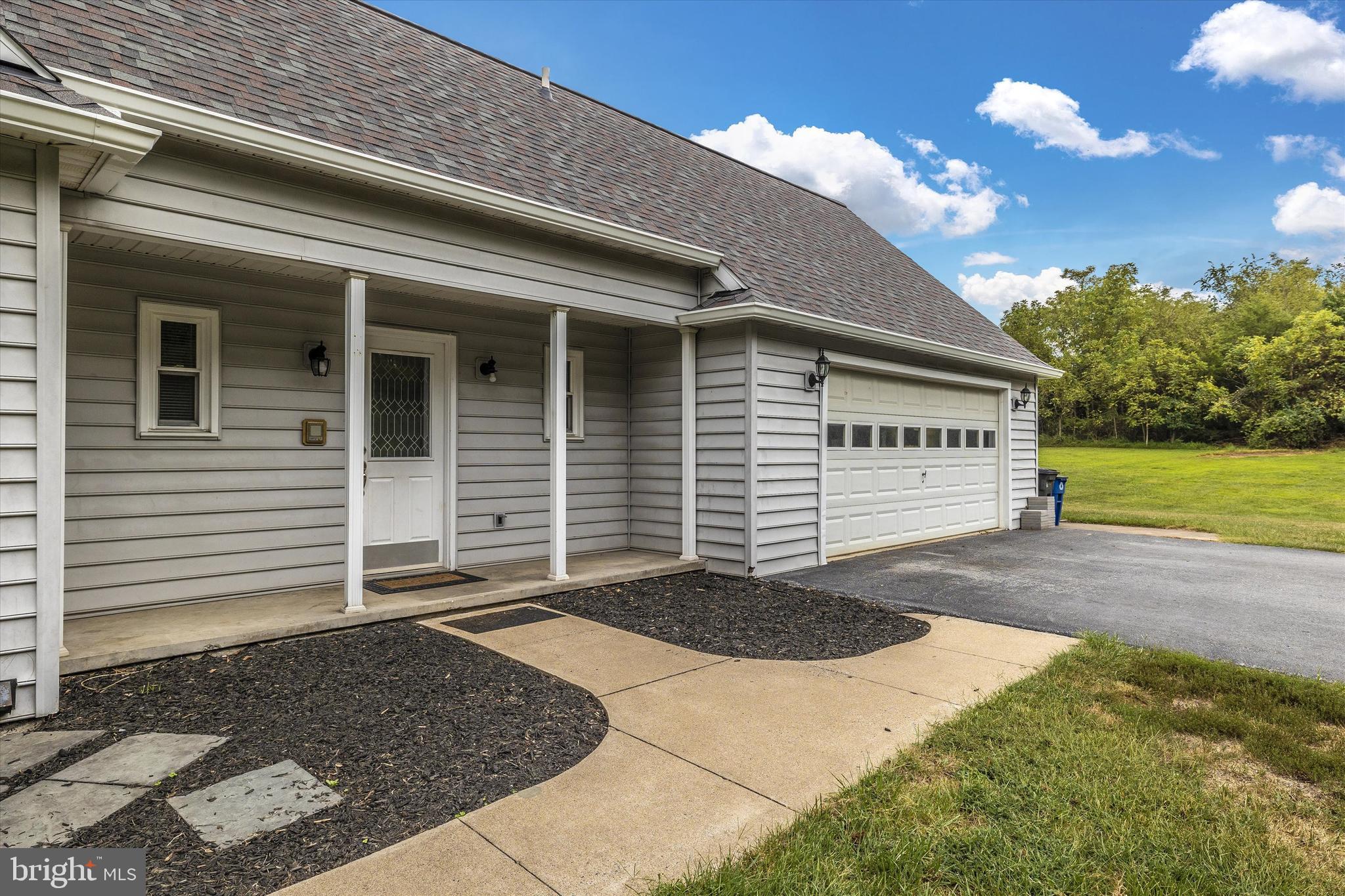 3245 Bullfrog Road Taneytown, MD 21787 - Photo 51 of 66 Side Entry