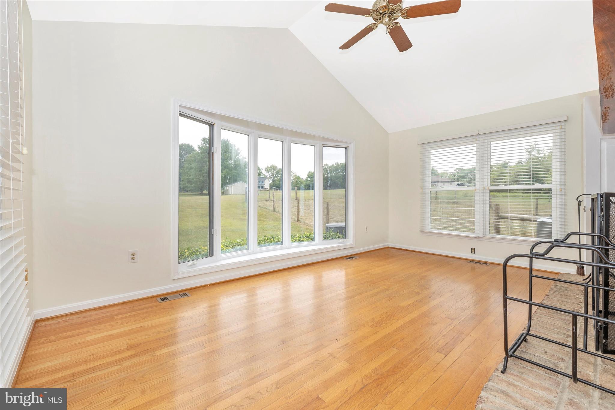 3245 Bullfrog Road Taneytown, MD 21787 - Photo 6 of 66 Solarium with Cathedral Ceiling