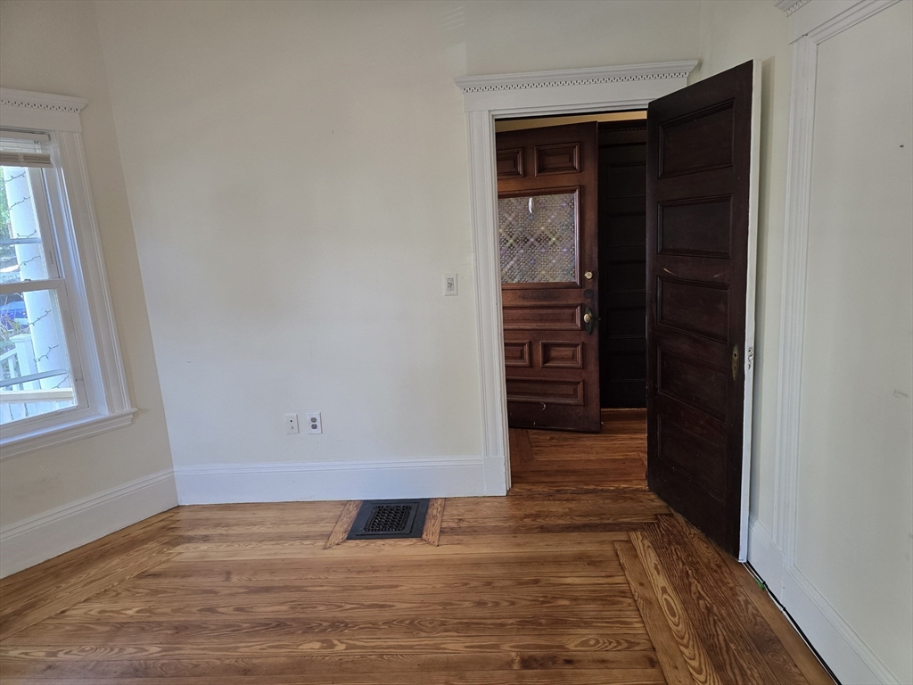 33 Tower Street, Unit 1 Boston, MA 02130 - Photo 4 of 28