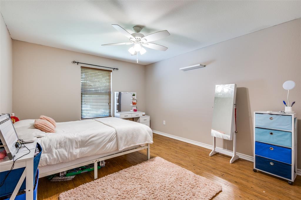 402 North Main Street Tioga, TX 76271 - Photo 21 of 24