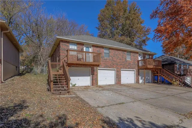 $279,000 | 9404-9406 East 83rd Street, Raytown, MO 64138