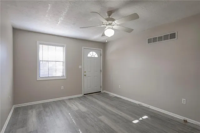 $279,000 | 9404-9406 East 83rd Street, Raytown, MO 64138