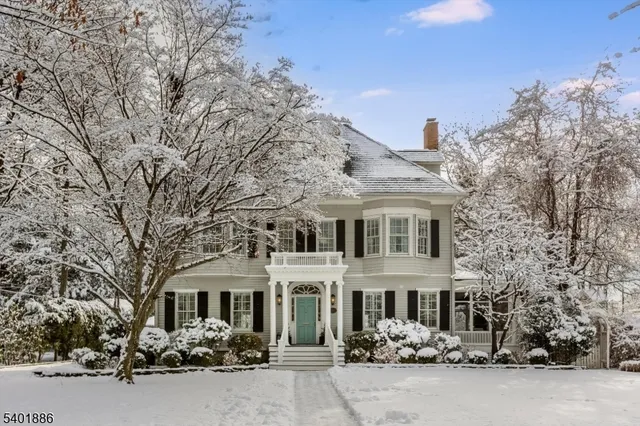 $3,000,000 | 19 Hamilton Road, Glen Ridge, NJ 07028