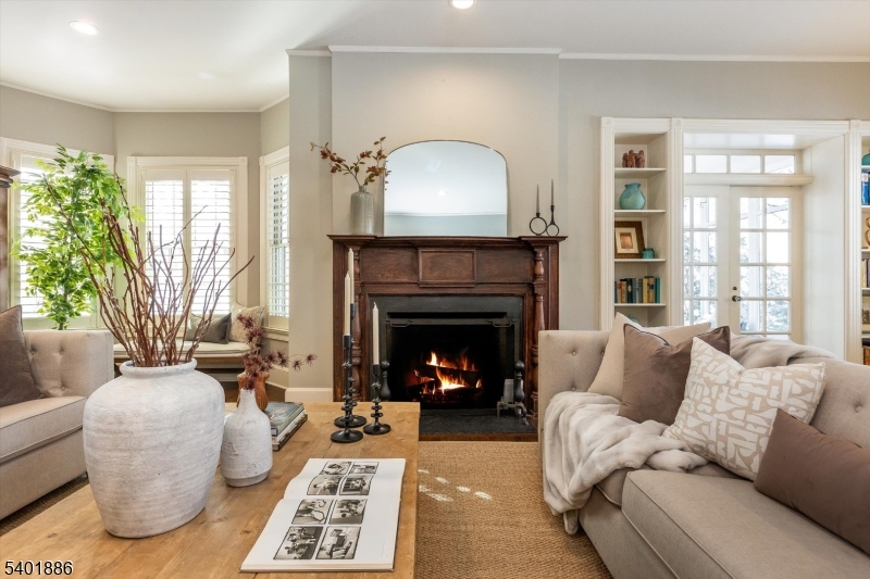 19 Hamilton Road Glen Ridge, NJ 07028 - Photo 21 of 48