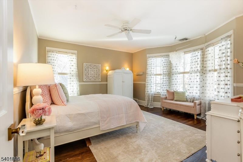 19 Hamilton Road Glen Ridge, NJ 07028 - Photo 29 of 48