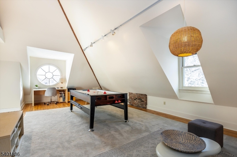 19 Hamilton Road Glen Ridge, NJ 07028 - Photo 36 of 48