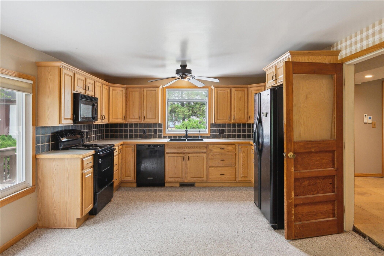 3650 Hogback Road Fowlerville, MI 48836 - Photo 33 of 99