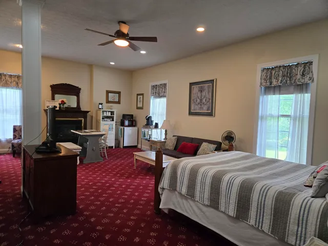 $715,000 | 6733 Floyd Highway South, Willis, VA 24380