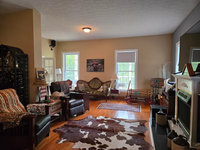 $715,000 | 6733 Floyd Highway South, Willis, VA 24380