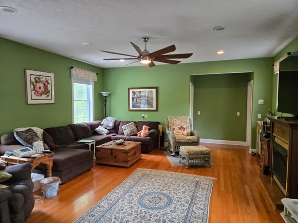 $715,000 | 6733 Floyd Highway South, Willis, VA 24380