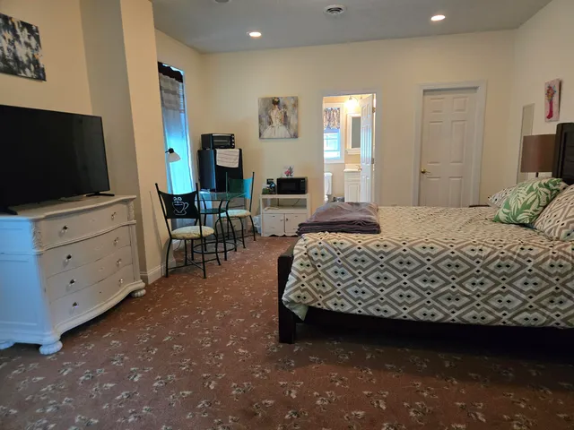 $715,000 | 6733 Floyd Highway South, Willis, VA 24380