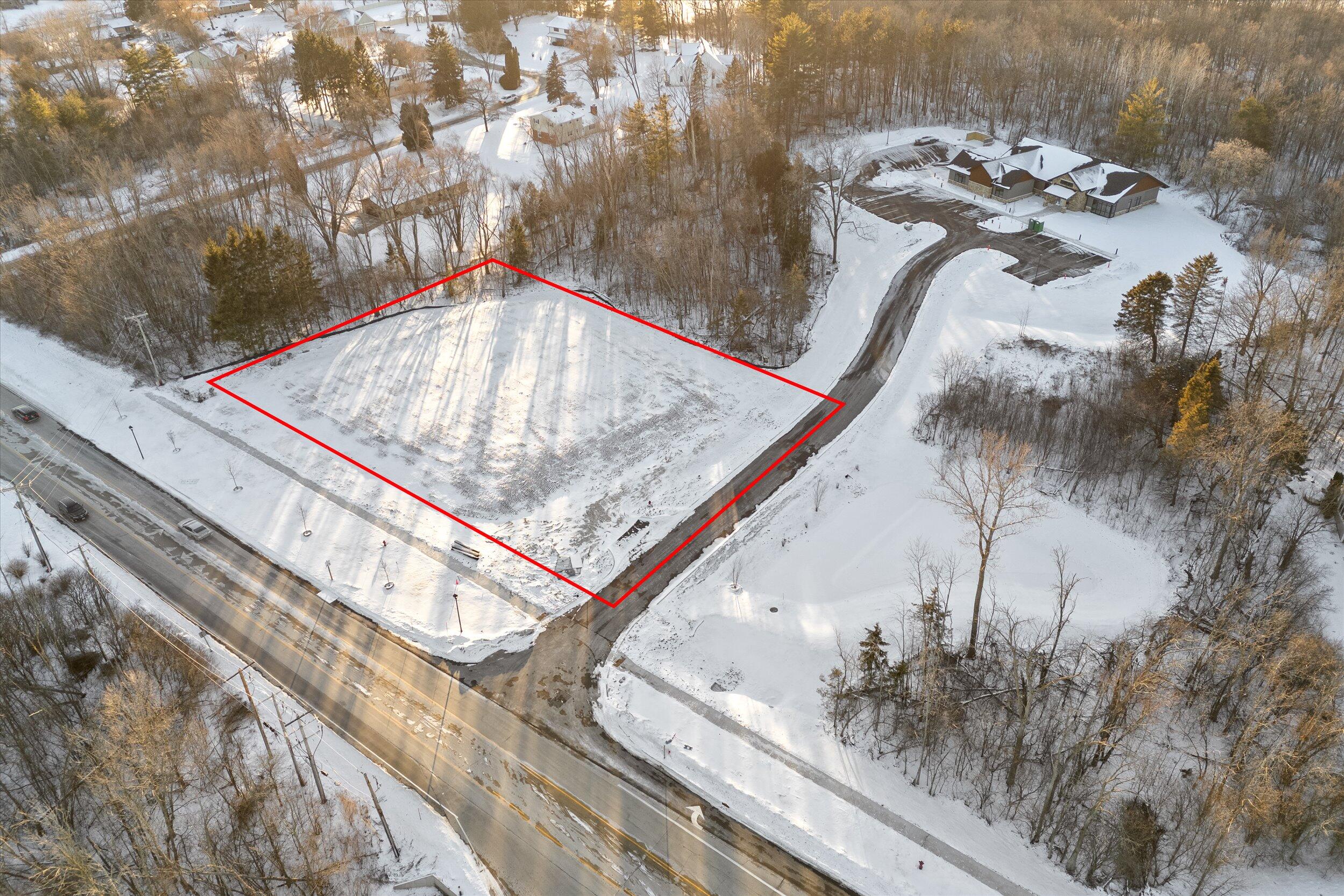 1735 Port Washington Road Grafton, WI 53024 - Photo 3 of 7 Upper View