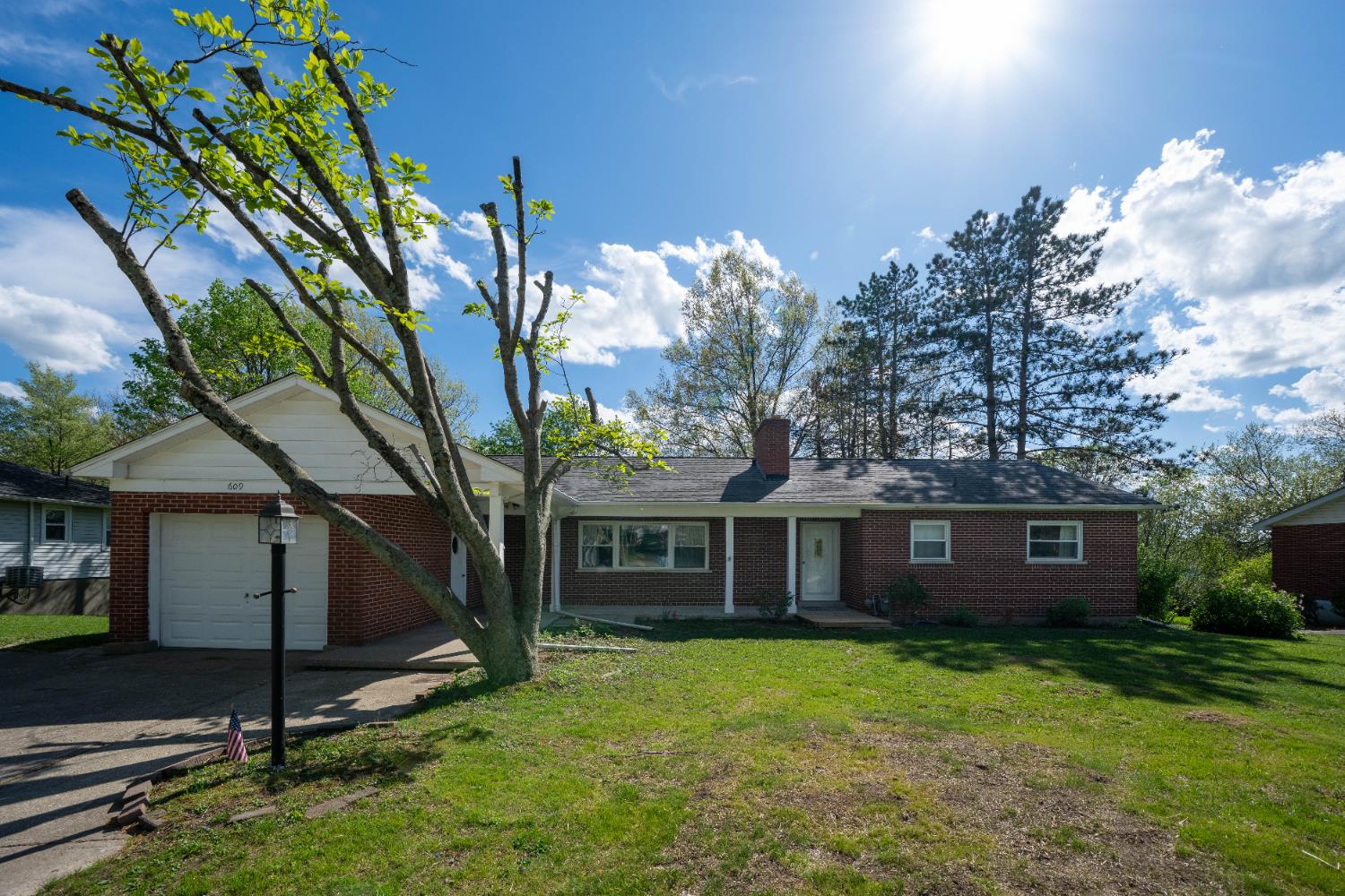 609 Ridge Avenue Aurora, IN 47001 - Photo 2 of 53