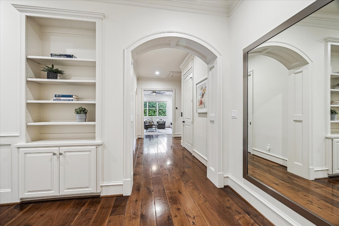 3810 Drake Street Houston, TX 77005 - Photo 32 of 48 THE DETAILS. 3810 Drake is packed with so many rich details - the millwork and carpentry are second to none.