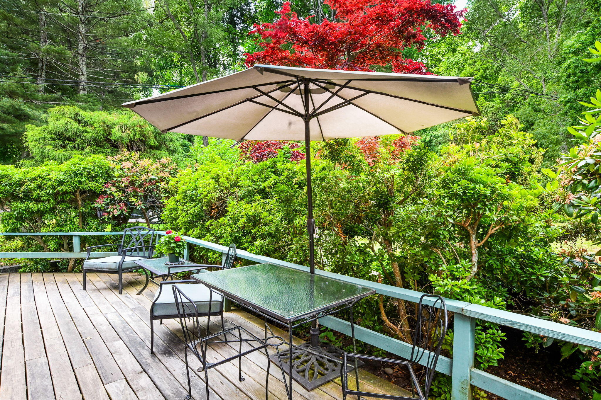 4 Evergreen Hill Road Bourne, MA 02532 - Photo 4 of 31 Deck off Kitchen to Front