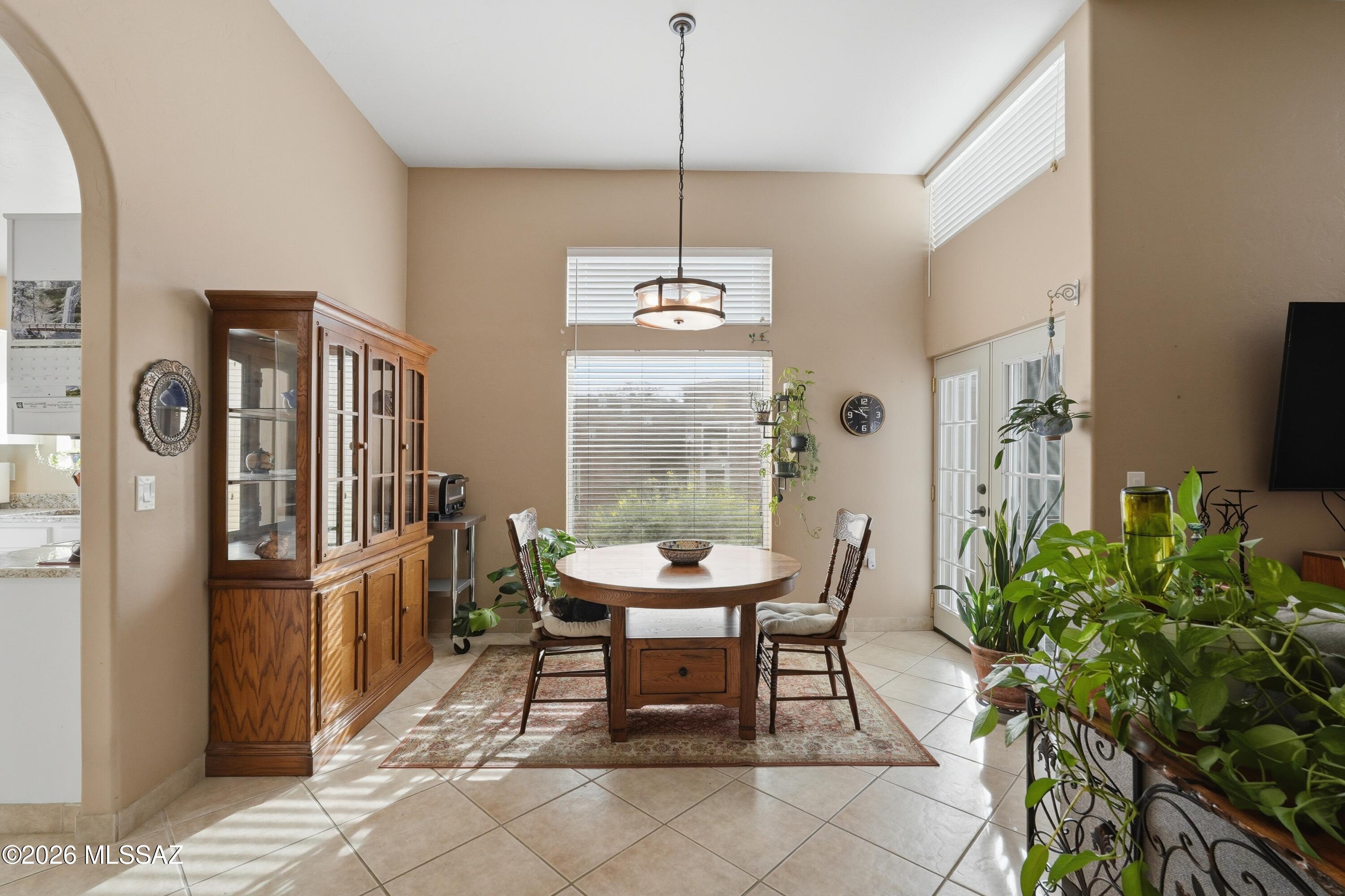 1632 North Rio Mayo Green Valley, AZ 85614 - Photo 10 of 26 Dinning Area