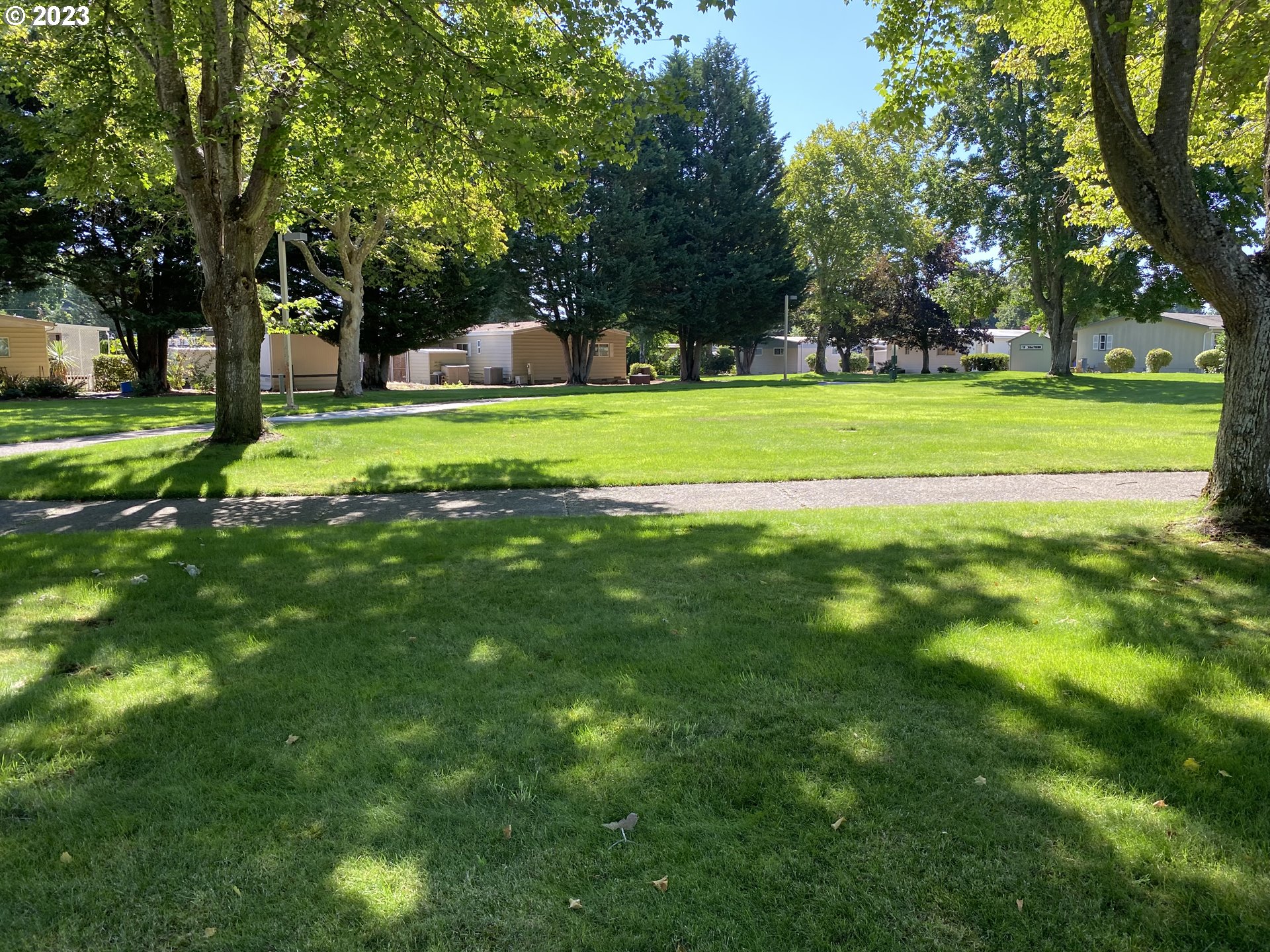 1400 Candlelight Drive, Unit 160 Eugene, OR 97402 - Photo 30 of 31