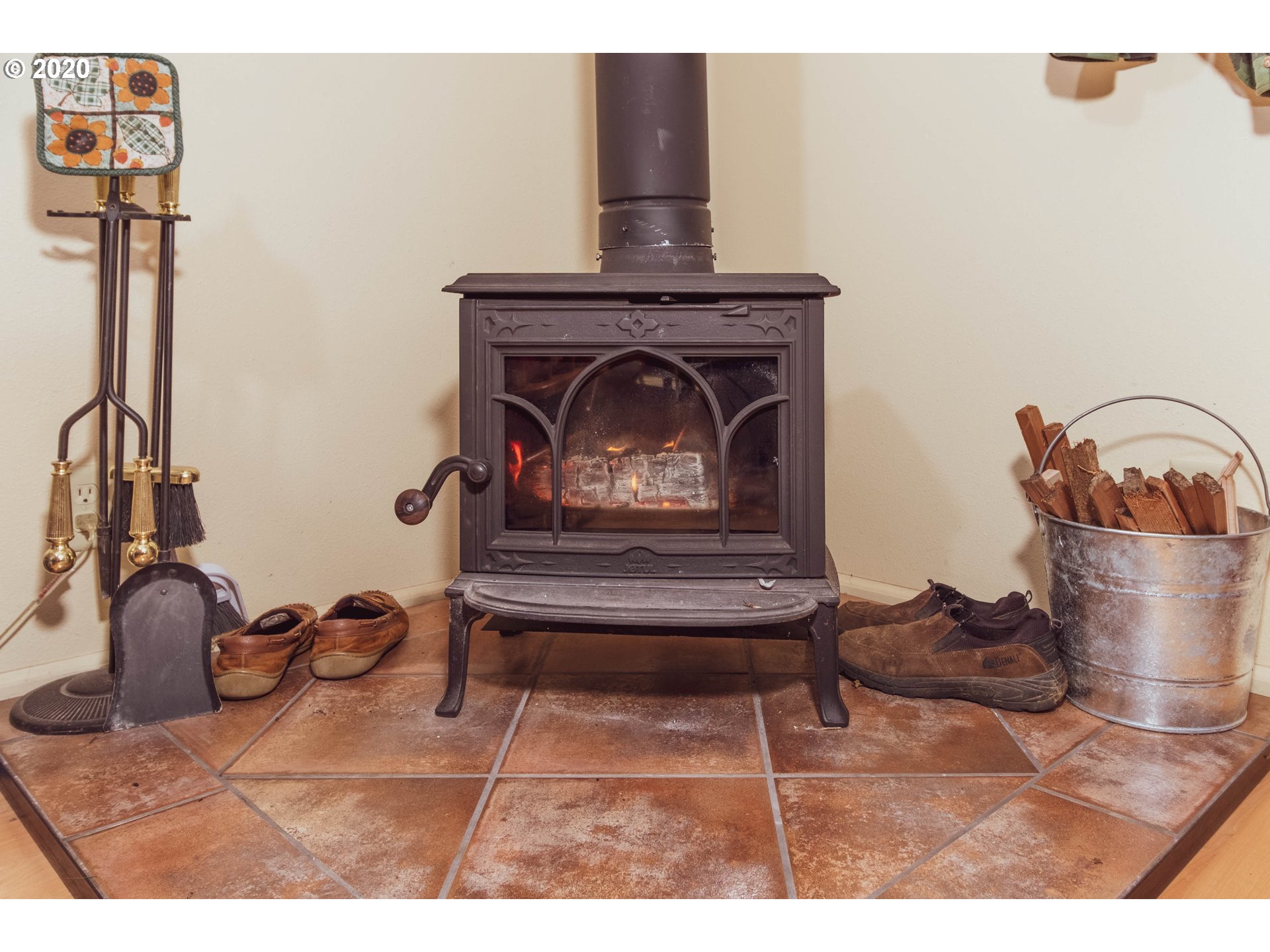 9331 Bernhardt Creek Road Mapleton, OR 97453 - Photo 14 of 32 Gallery Image 14