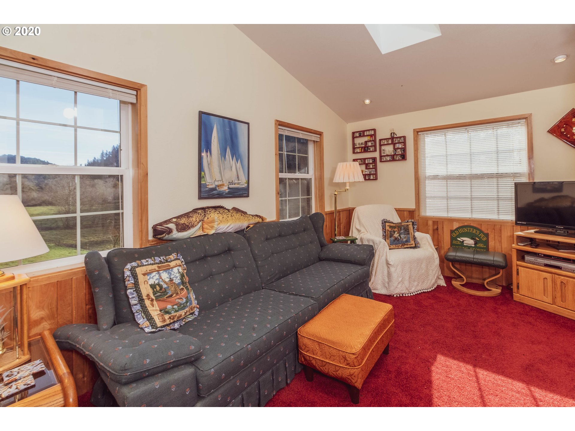9331 Bernhardt Creek Road Mapleton, OR 97453 - Photo 19 of 32 Gallery Image 19